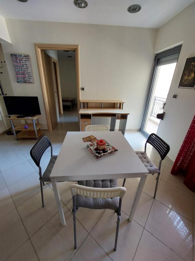 Fabulous Apartment In The Center Of Alexandroupolis 外观 照片
